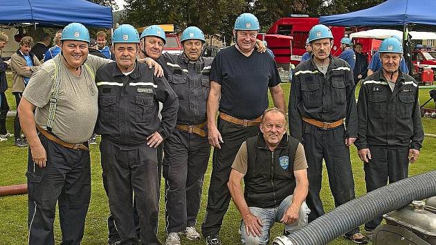 DOMAŽLIČTÍ VETERÁNI. Podaří se jim na domácí půdě prolomit smůlu, která je provázela v minulém kole v Pocinovicích? 