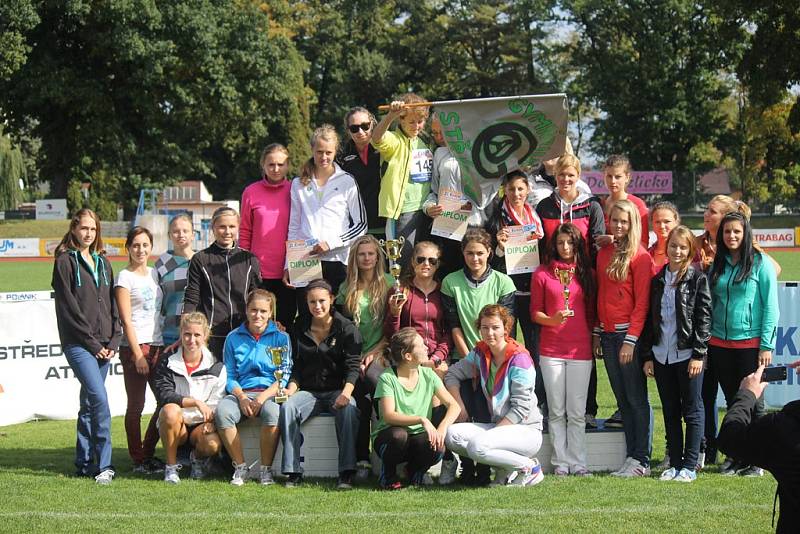 Corny středoškolský atletický pohár 2012 - oblastní kolo.