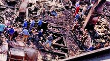 Požár Chodského hradu v roce 1995 a jeho následky.