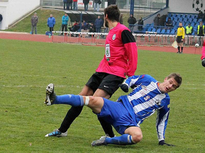 Z utkání Jiskra Domažlice a FK Mladá Boleslav B.