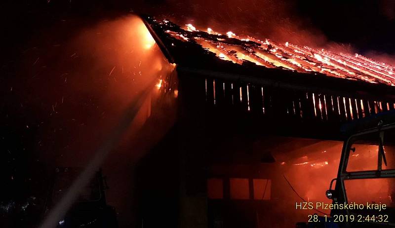 Požár truhlářské dílny v Hradišti na Domažlicku