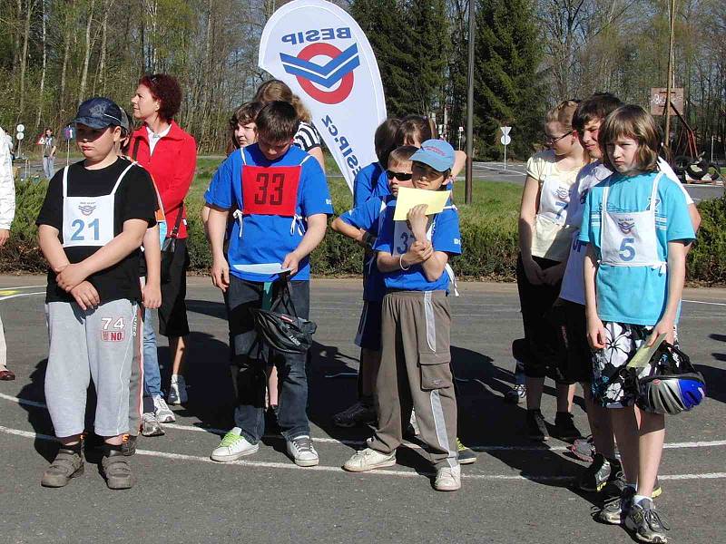 Okresní kolo dopravní soutěže mladých cyklistů.