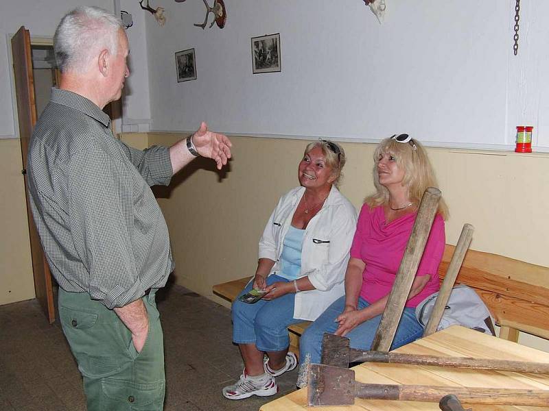 ZE DNE LESA V ZELENOVĚ. Domažlické městské lesy ho uspořádaly spolu se Sdružením vlastníků obecních a soukromých lesů.