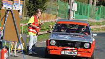 Cíl jedné rychlostní zkoušky byl opět na Hájovně u Kdyně. A vozy WRC přilákaly mnohem víc diváků než v předešlých letech. Auta diváků stála až do staré Kdyně.