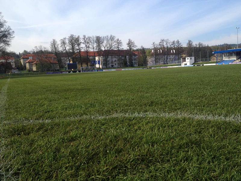 Stadion Střelnice po prvním utkání šampionátu.