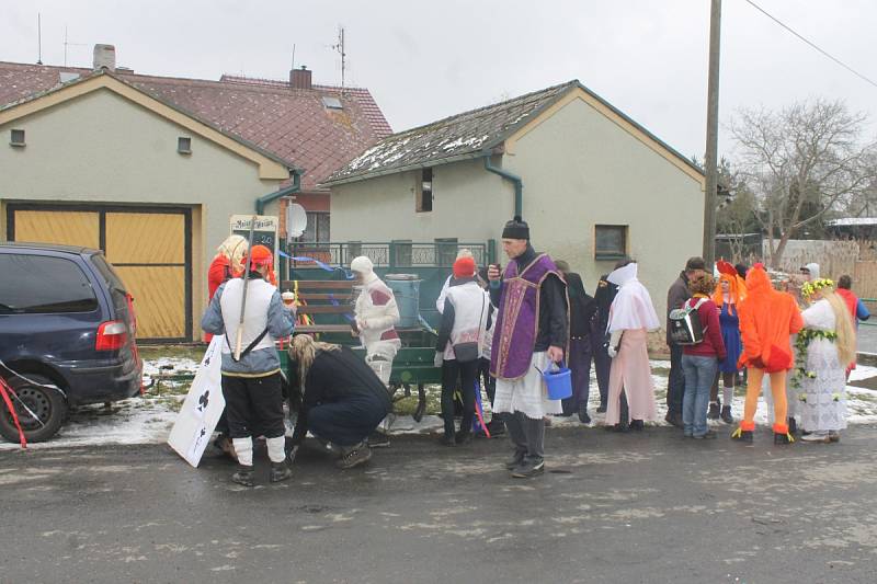 Masopust probíhal v sobotu také v Nevolicích a ve Stráži 