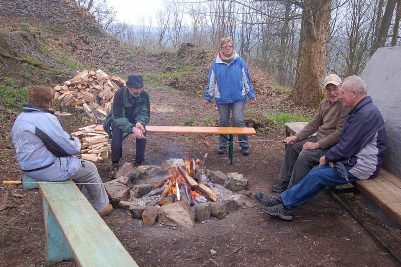 Jarní setkání turistů Plzeňského kraje na Rýzmberku.