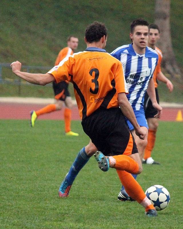 Fotbalisté Kolína brali na Střelnici všechny body.