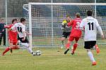 Z derby fotbalistů FK Holýšov ve Stodě.