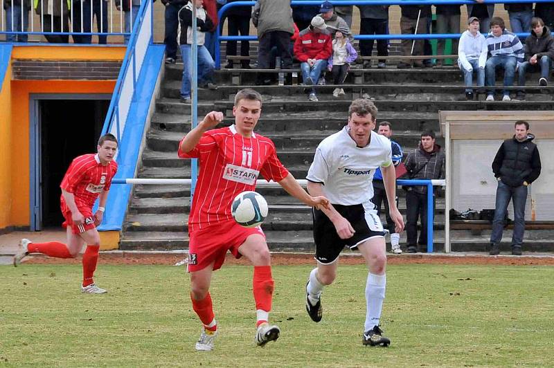 Z derby fotbalistů FK Holýšov ve Stodě.