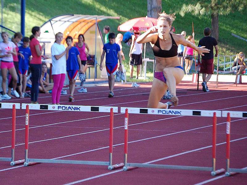 Z 46. ročníku atletického mítinku Chodská 1500 v Domažlicích.