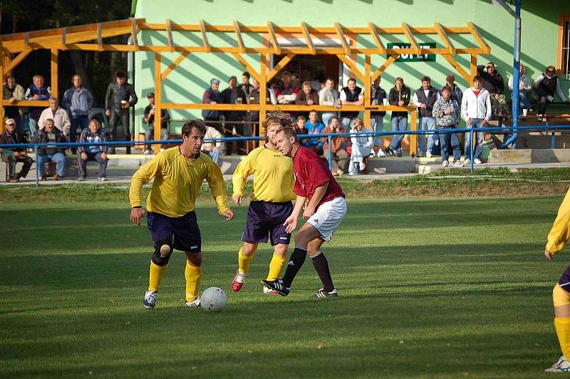 Krchleby - Postřekov 3:1 (1:1).