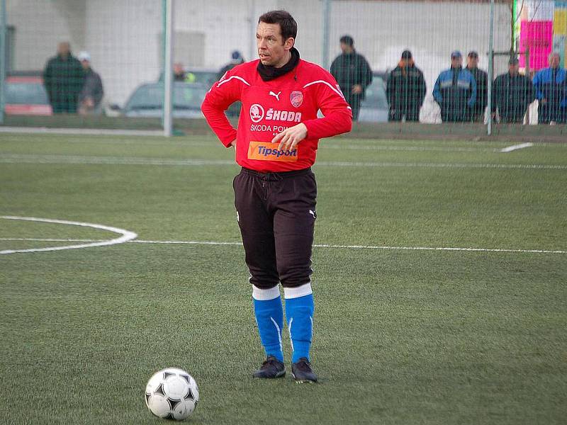 Fotbalový svátek v Domažlicích. Lídr divizní skupiny A Jiskra se utkala s lídrem Gambrinus ligy Viktorií Plzeň.