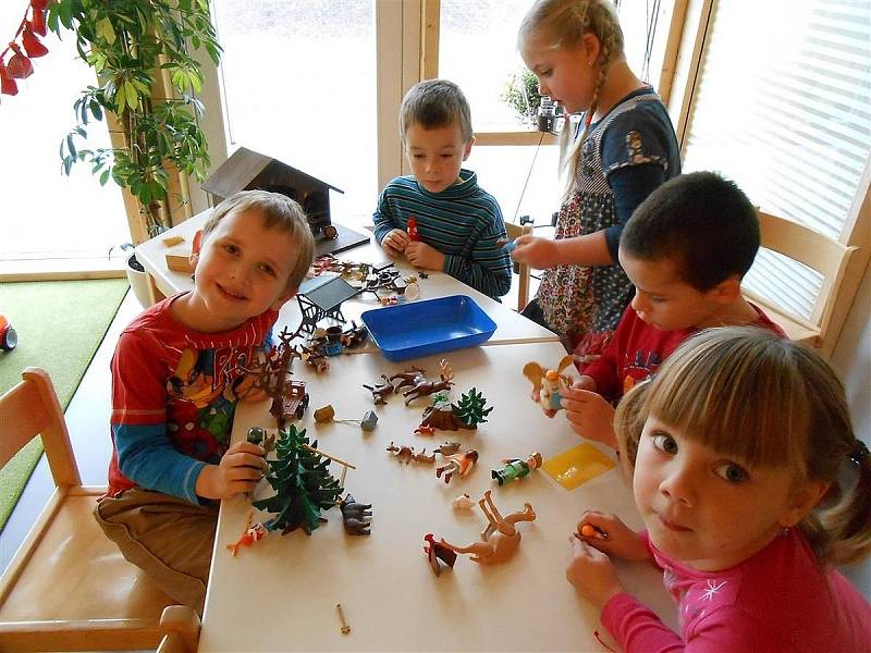 Z návštěvy hostouňských předškoláků v partnerské mateřince ve Waldthurnu.