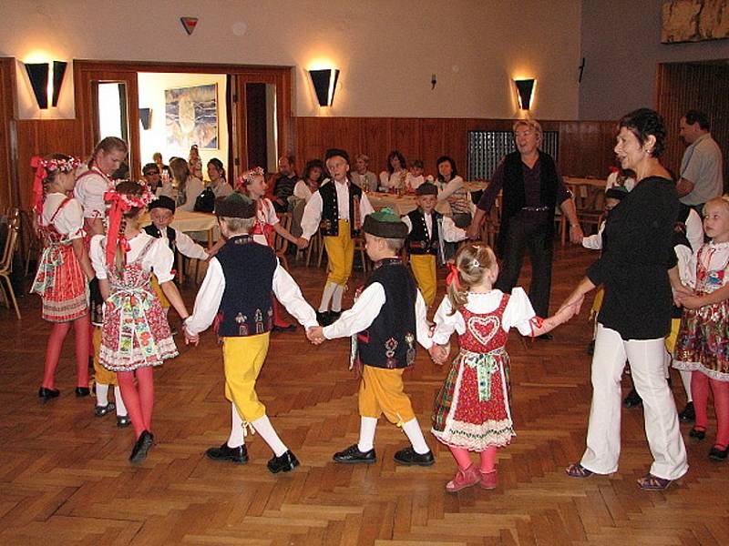 II. Dětský chodský bál MC Benjamínek v Domažlicích.