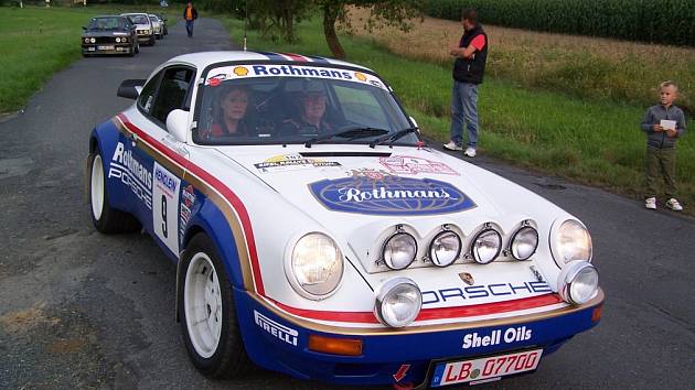 Domažlickem projížděli účastníci ADAC Bayerwald-Rallye Classic.