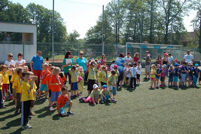 Z baseballového turnaje domažlických školek.