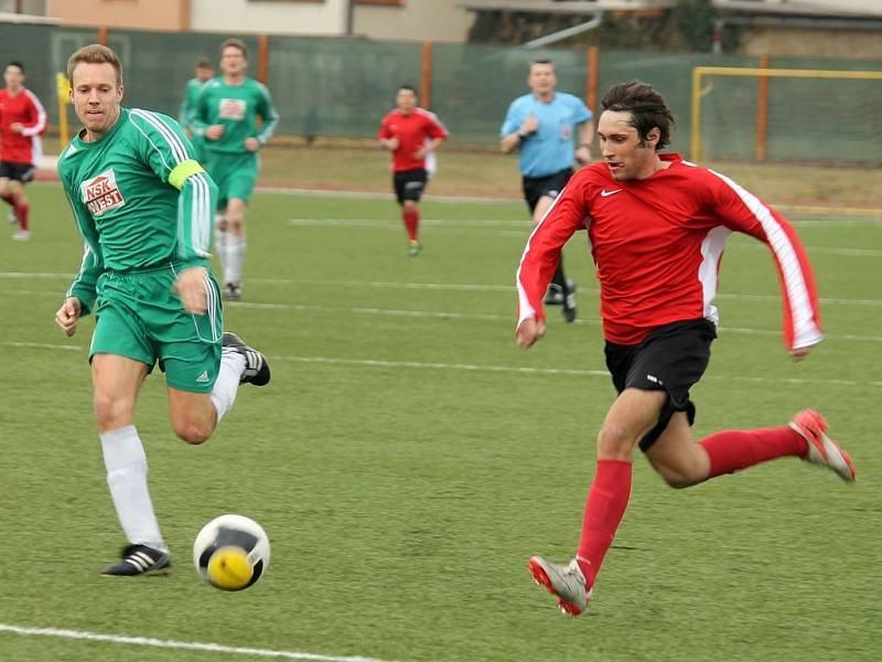 Z utkání krajského přeboru mezi FC Dynamo H. Týn a Slavojem Stod.