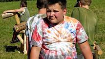 Lískovec: Tábor PS Kolo Koloveč. Děti si na táboře vyrobily i pěkná batikovaná trička.