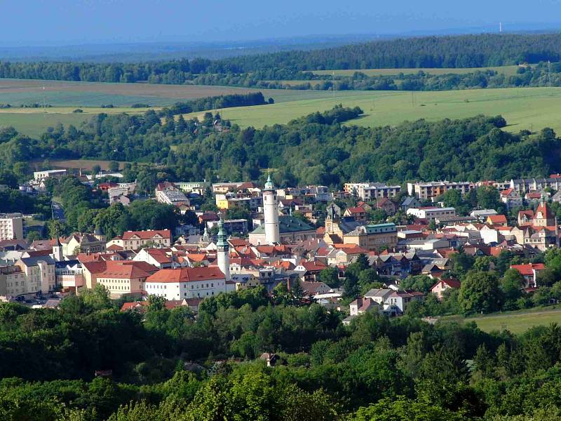 Noc kostelů: Kostel sv. Vavřince na Veselé hoře nad Domažlicemi. 