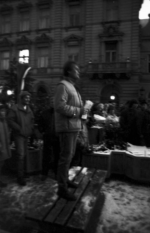 Slova se na demonstracích ujal i Zdeněk Kadlec. Foto: Zdeněk Hartl