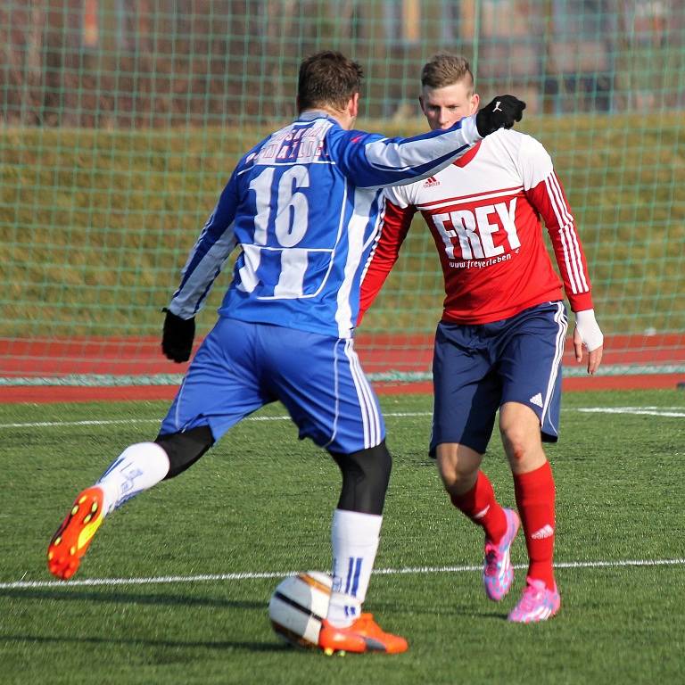 Z přípravného utkání třetiligové Jiskry Domažlice a německého Röslau.