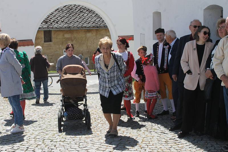 Víkendové setkání rodáků a přátel chodské obce Draženov si užily stovky lidí.