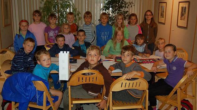 Děti z příměstského tábora Domina v domažlické Galerii bratří Špillarů.