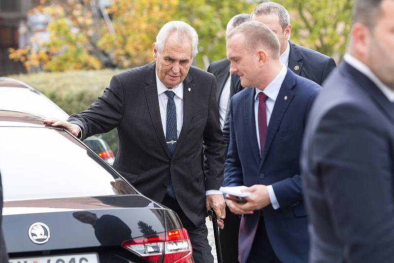 MIloš Zeman dorazil do Horšovského Týna