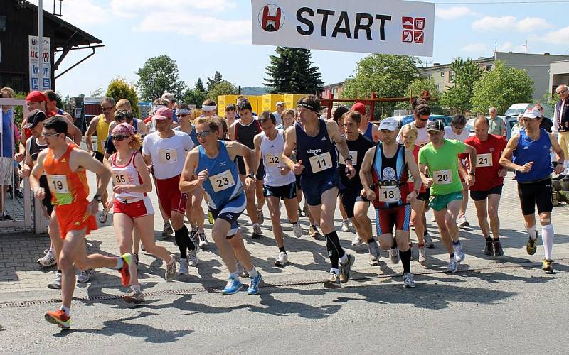 Fotoreportáž z jednoho z nejhezčích závodů na Domažlicku, 2. ročníku Chodsko Grand Prix 2012.   