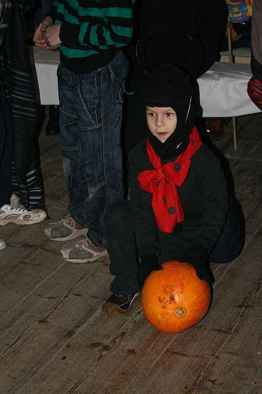 Halloweenské oslavy ve Štichově.