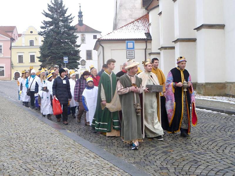 Zahájení tříkrálové sbírky v Horšovském Týně.