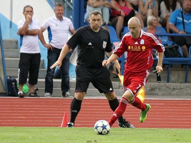 1. kolo ČFL: Jiskra Domažlice A - Slavoj Vyšehrad 2:0 (1:0).