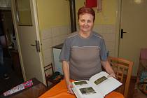 Paní Starinská z Hory Svatého Václava působí v obci i jako dobrovolná kronikářka.
