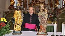 Obě sošky se sešly v loučimském kostele po 600 letech.