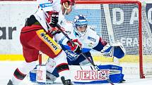 Hokejová extraliga: Mountfield HK - HC Kometa Brno.