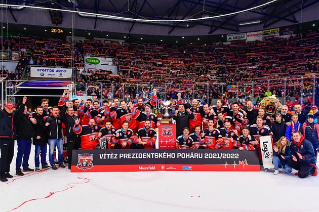 Hokejisté Hradce Králové získali v roce 2022 Prezidentský pohár.