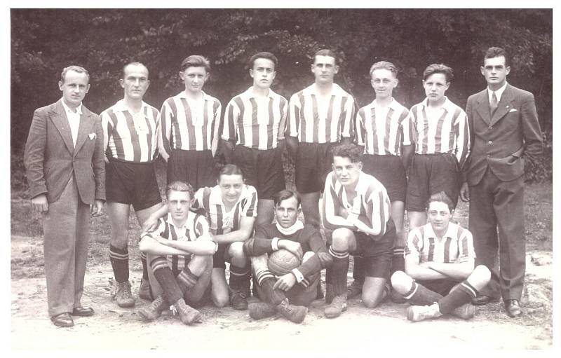 Málokterá obec v naší republice, s počtem obyvatel kolem tří set, může být hrdá na založení svého fotbalového klubu před rokem 1920. V Převýšově byl místní fotbalový klub SK založen dokonce již v roce 1919.