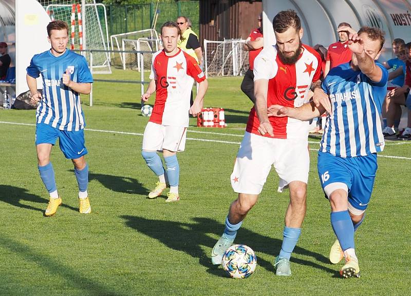 Finále: Libčany - Slavia Hradec Králové 2:2 (1:2), pen. 4:3.