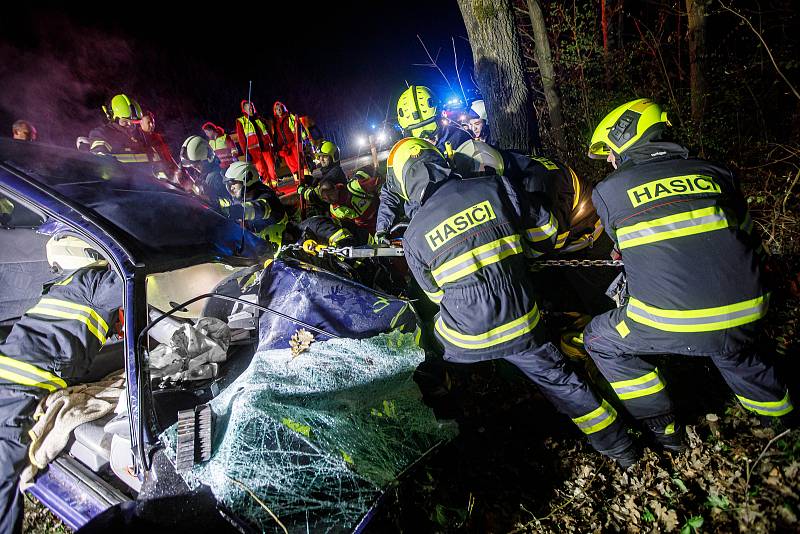 Požáry, nehody nebo technická pomoc. Loni měli hasiči v Královéhradeckém kraji přes 8 tisíc zásahů.