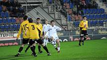 V sobotu 8. listopadu se v druholigovém utkání střelo na domácím hřišti 1 FC Slovácko a FC Hradec Králové (žlutočerné dresy).