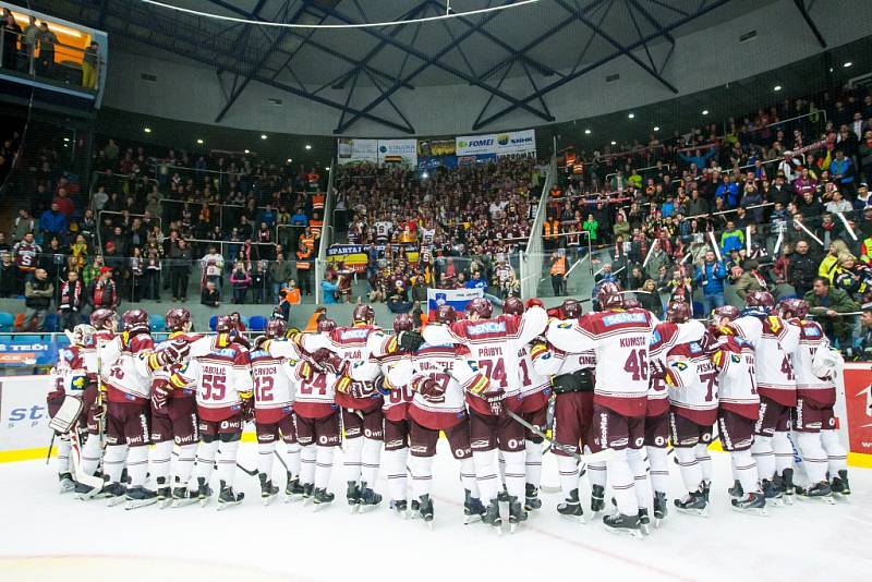 Hokejová extraliga - play off České pojišťovny - 4. zápas čtvrtfinále: Mountfield HK - HC Sparta Praha.