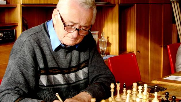 Gratulujeme: Šachista Josef Nun slaví 80. narozeniny - Hradecký deník