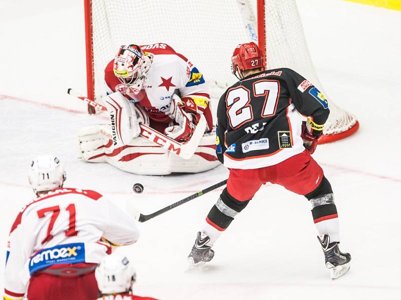 Hokejová extraliga: Mountfield HK - HC Slavia Praha.