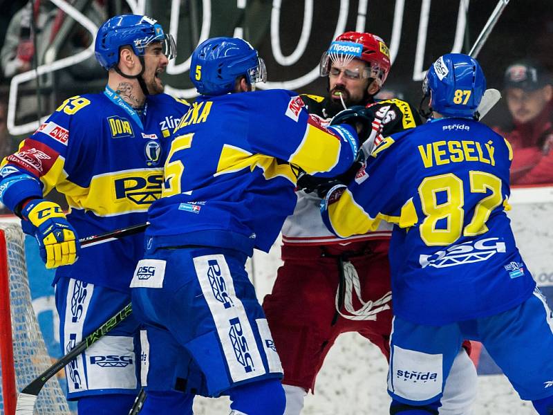 Hokejová extraligs: Mountfield HK - PSG Zlín.