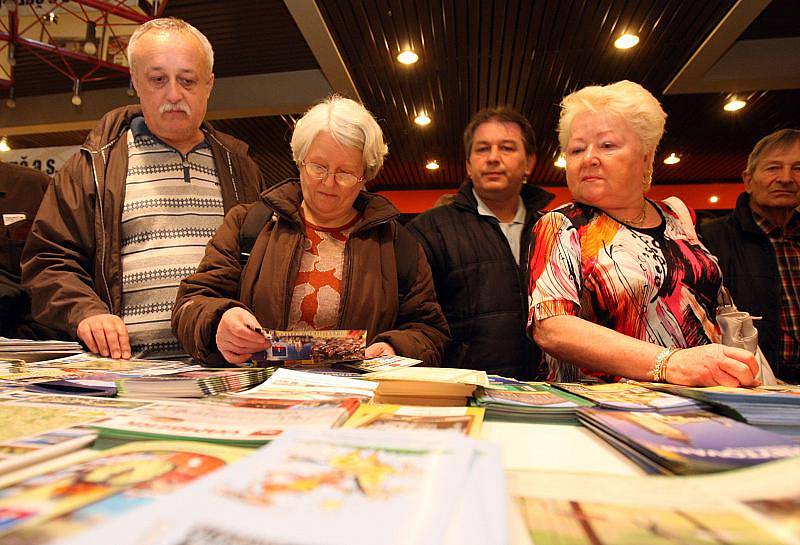 Veletrh Infotour a cykloturistika v hradeckém Kongresovém centru Aldis o víkendu 20. - 21. března 2010. 