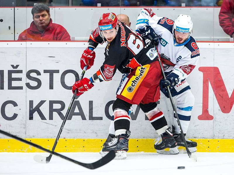 Hokejová extraliga: Mountfield HK - Piráti Chomutov.