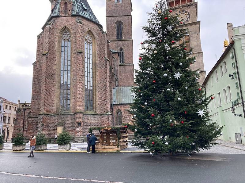  Vánočně vyzdobený Hradec.