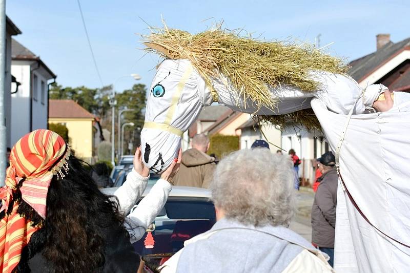 Masopustní veselice v Březhradě.