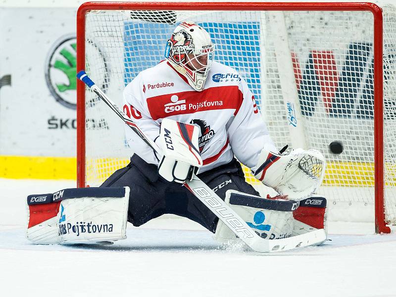 Hokejový Mountfield Cup: Mountfield HK - HC Dynamo Pardubice.